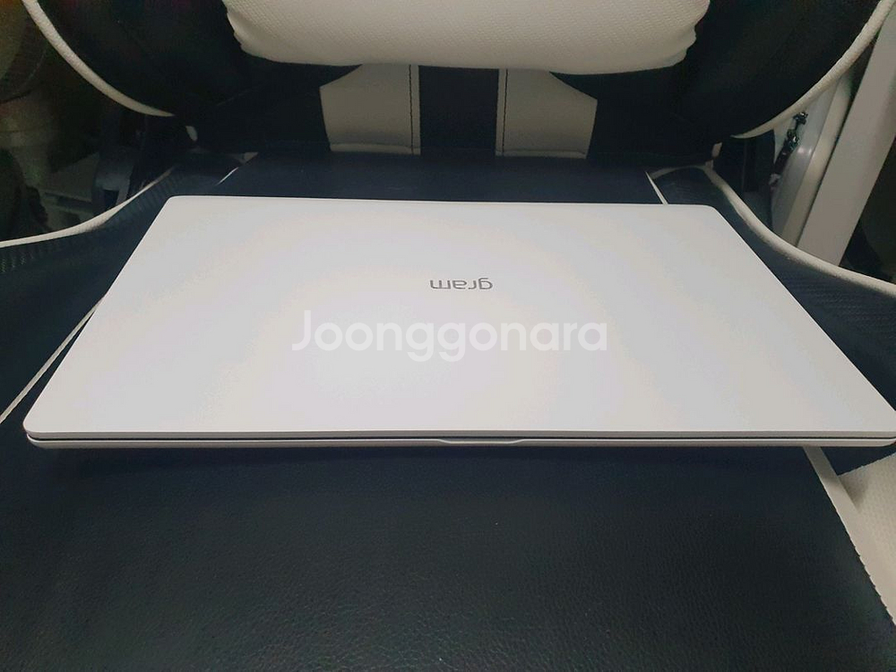 LG그램 노트북 14인치10세대 램16기가 팝니다!!--9