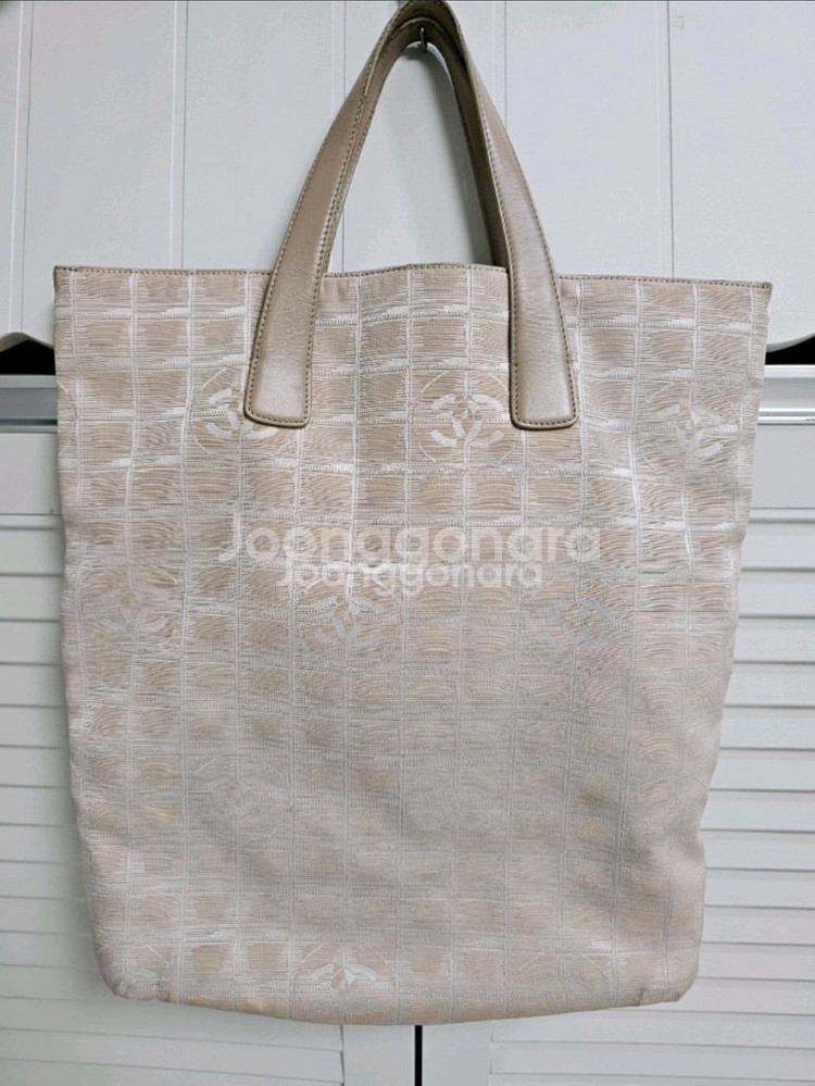 정품 샤넬 트레블 쇼퍼백 (7번대)--0