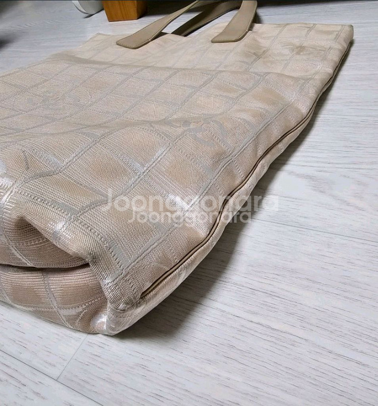 정품 샤넬 트레블 쇼퍼백 (7번대)--6