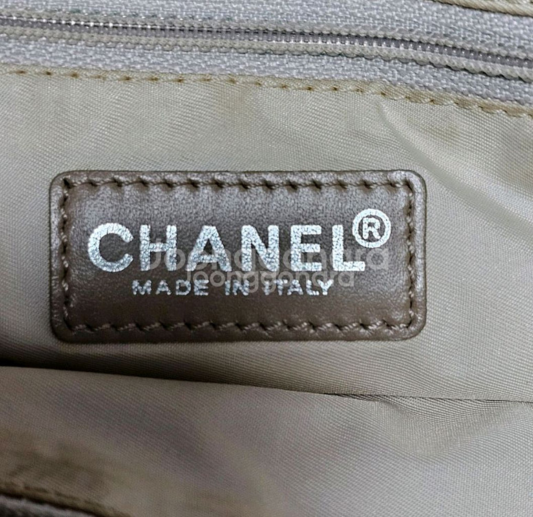 정품 샤넬 트레블 쇼퍼백 (7번대)--8