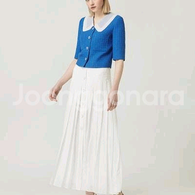 모조에스핀 주얼리버튼 자켓형 블라우스--1