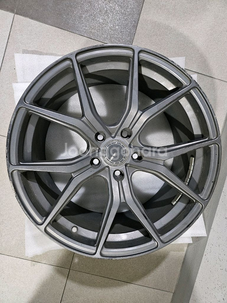 벨센m 103 건메탈 스포티지,투싼 중고18인치 경량휠--2