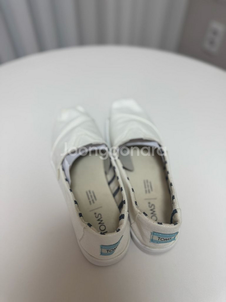 탐스 슬립온 245(W7.5)--0