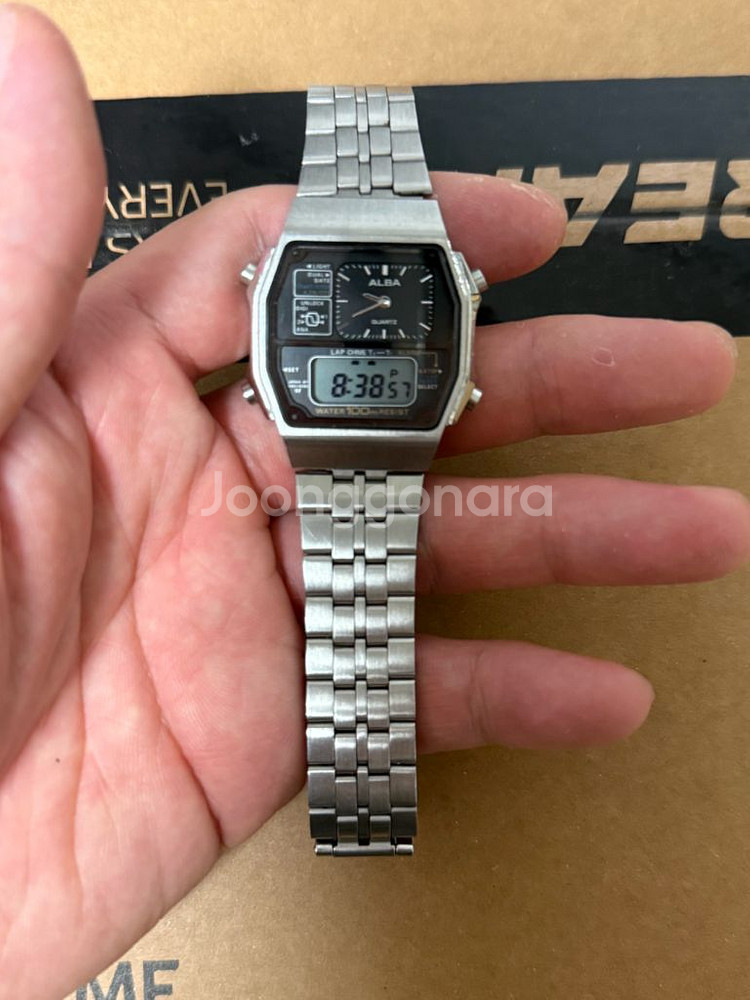 알바 Y651-511a 디지털시계--0