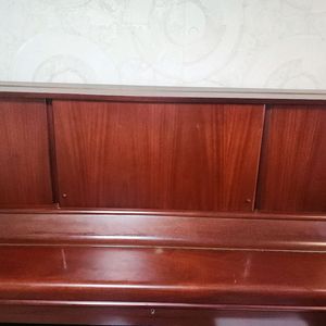 야마하 업라이트 피아노 W106