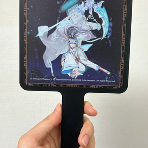 테일즈런너 담연 공식일러스트 거울