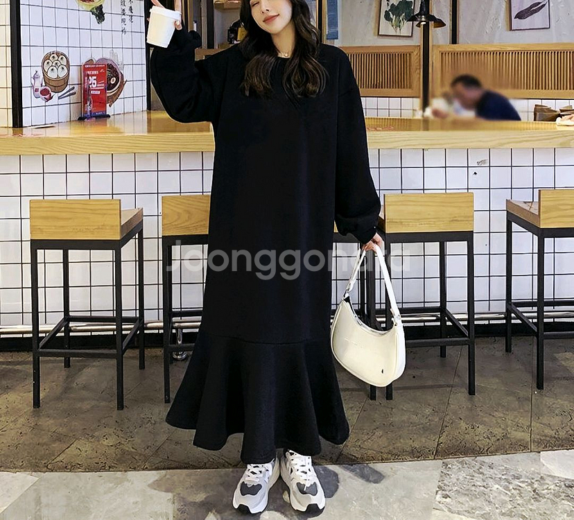 [새상품] 도톰 데일리 기모안감 머메이드 롱 원피스--0