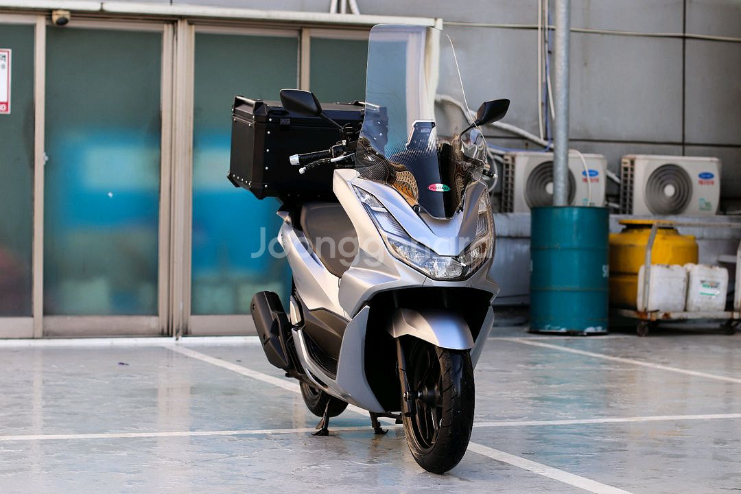 pcx125 혼다 2021년식 ABS모델 오토바이 판매--0