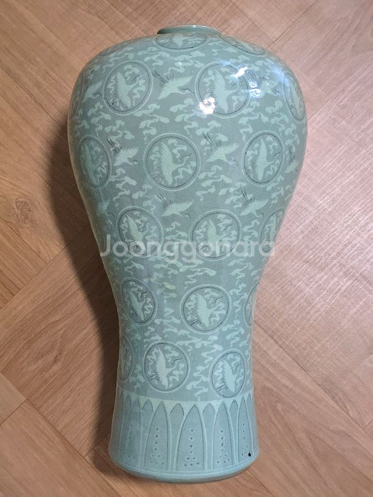 해강 유근형 청자흑백상감운학문매병--0