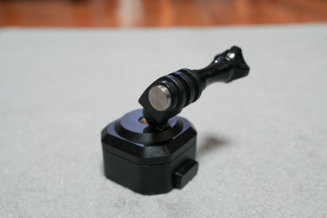 액션캠용 퀵릴리즈 (울란지)를 3만원에 판매--6