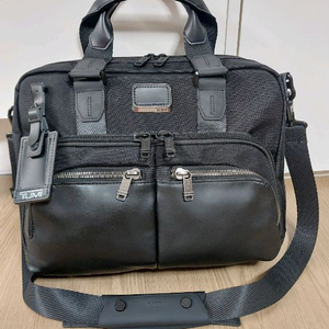 - 투미TUMI 알파 브라보 올버니 슬림 커뮤터 브리프