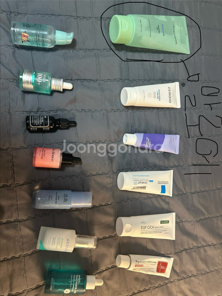 다양한 화장품/스킨케어 제품 일괄--1