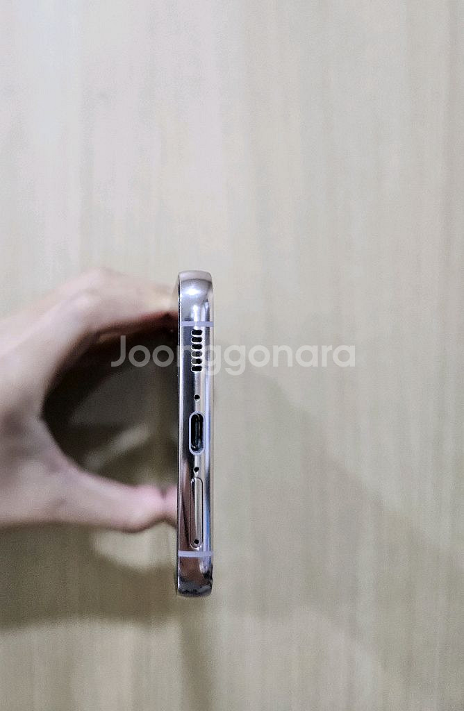 갤럭시 S23플러스 256G 팝니다--5
