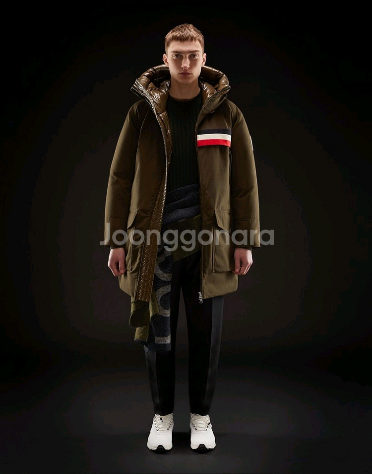 몽클레어 패딩 첼란(셀란)--1