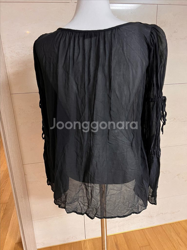 클럽모나코 실크 블라우스--2