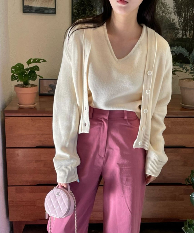 (새상품) 5만원대 니트 가디건 + 니트 나시 세트--0