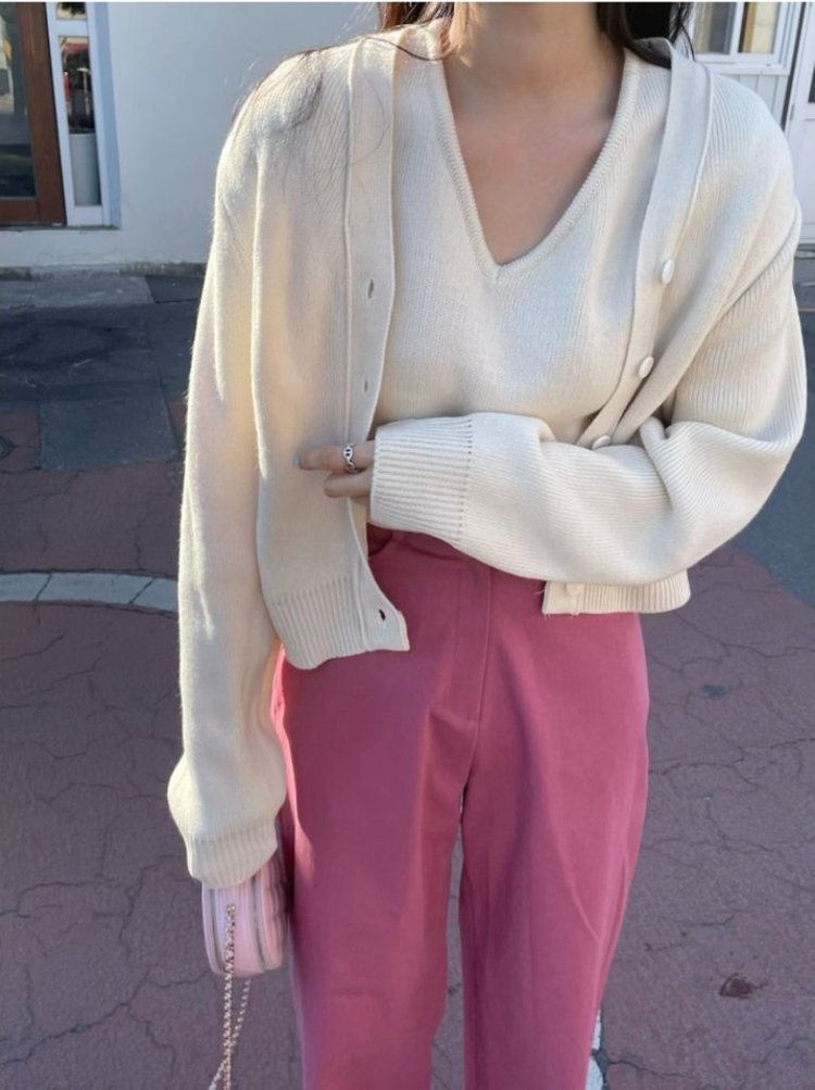 (새상품) 5만원대 니트 가디건 + 니트 나시 세트--2