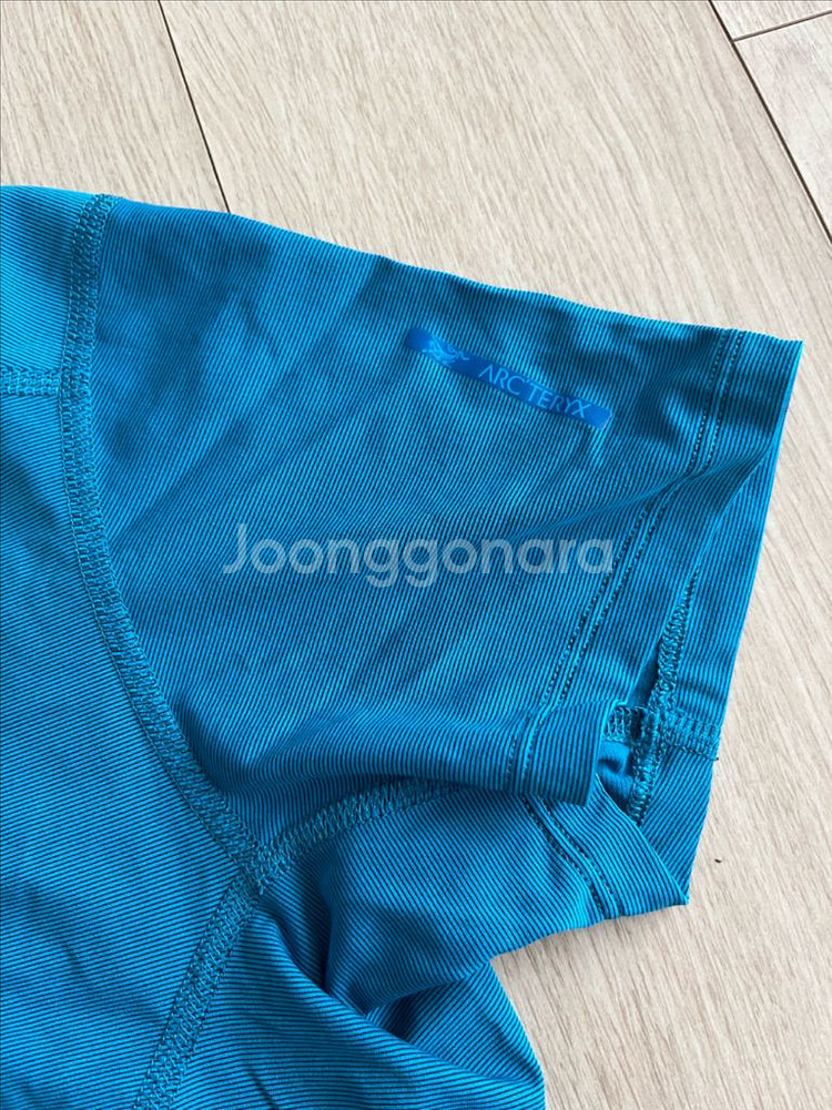 아크테릭스 여성용 반팔티 M--2