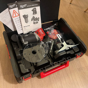 밀워키 트림라우터 트리머 M18 FTR 베어툴 새제품