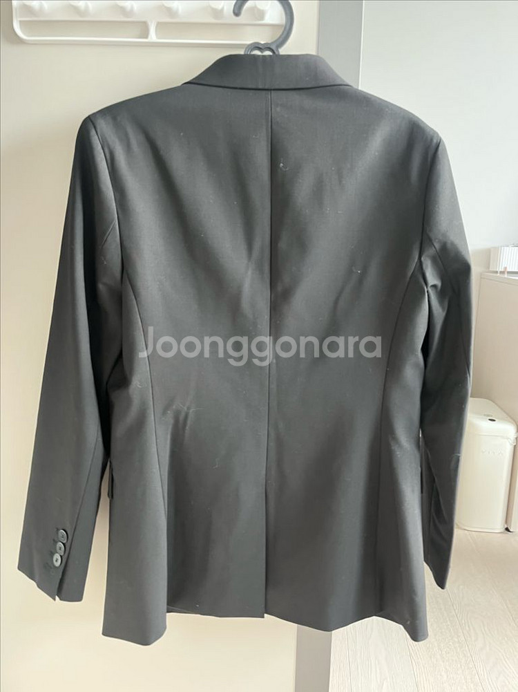띠어리 기본핏 자켓(블랙)(0)--1