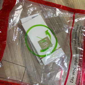 톰포드 화이트 스웨이드 100ml 팝니다