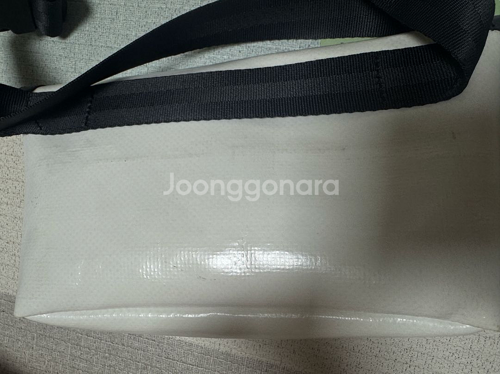 프라이탁 제이미 올화이트--1