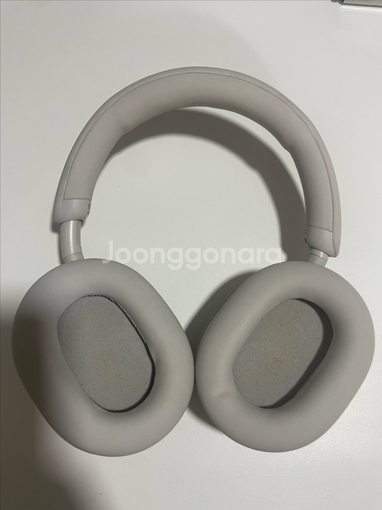 소니 헤드폰 WH-1000XM5 실버--4