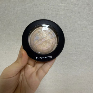 맥 LIGHTSCAPADE 미네랄