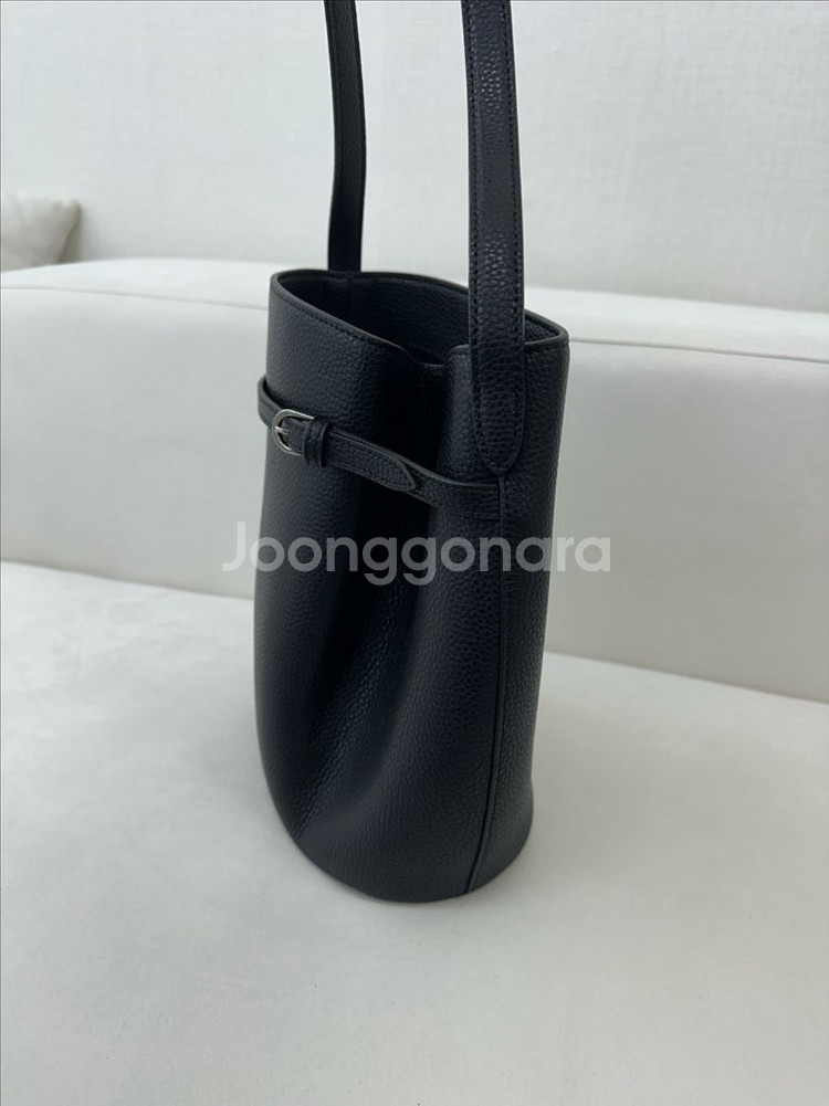 새상품)폴뉴아 옹드백 블랙--3