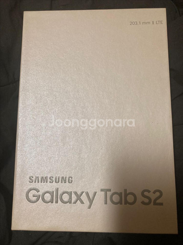 갤럭시탭 S2 LTE버전 32기가 8인치 SM-T715--0