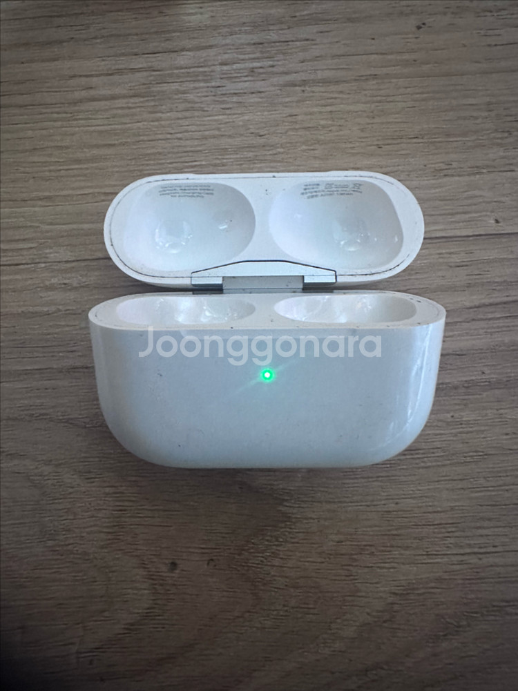 에어팟 프로 본체--0