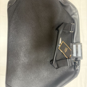 마제스티 제네시스 보스턴백 판매합니다