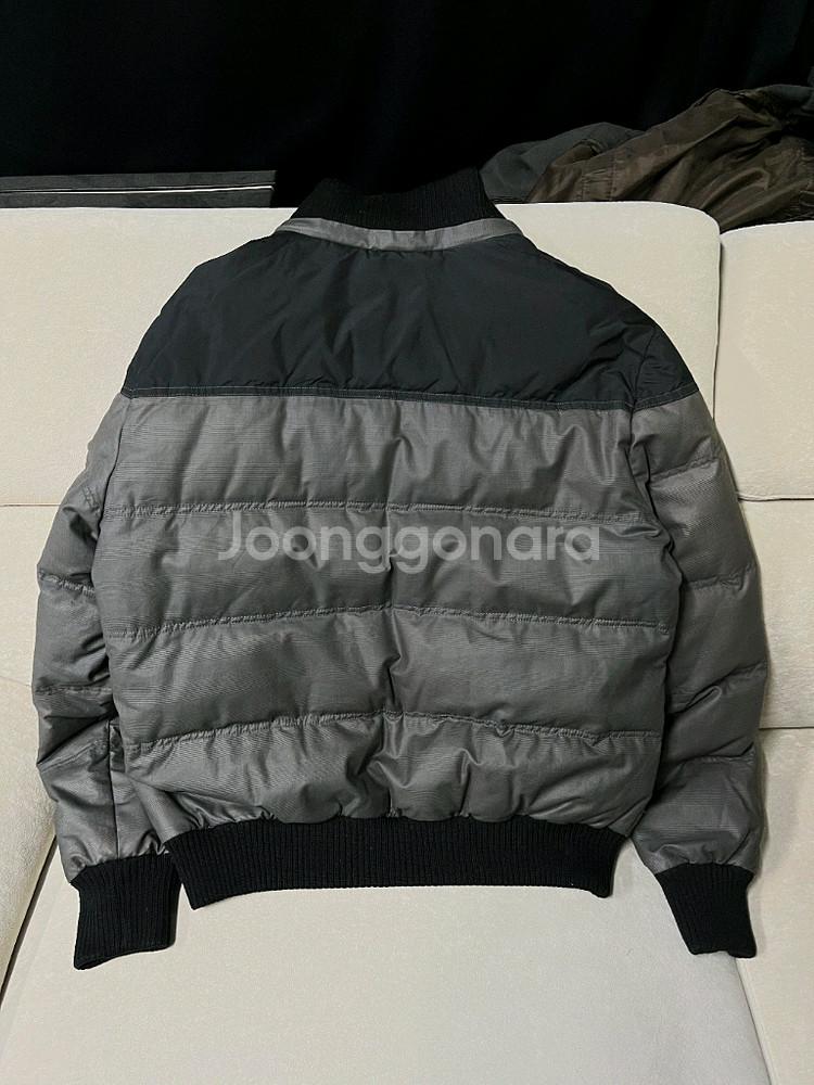 DKNY 남성 패딩--1