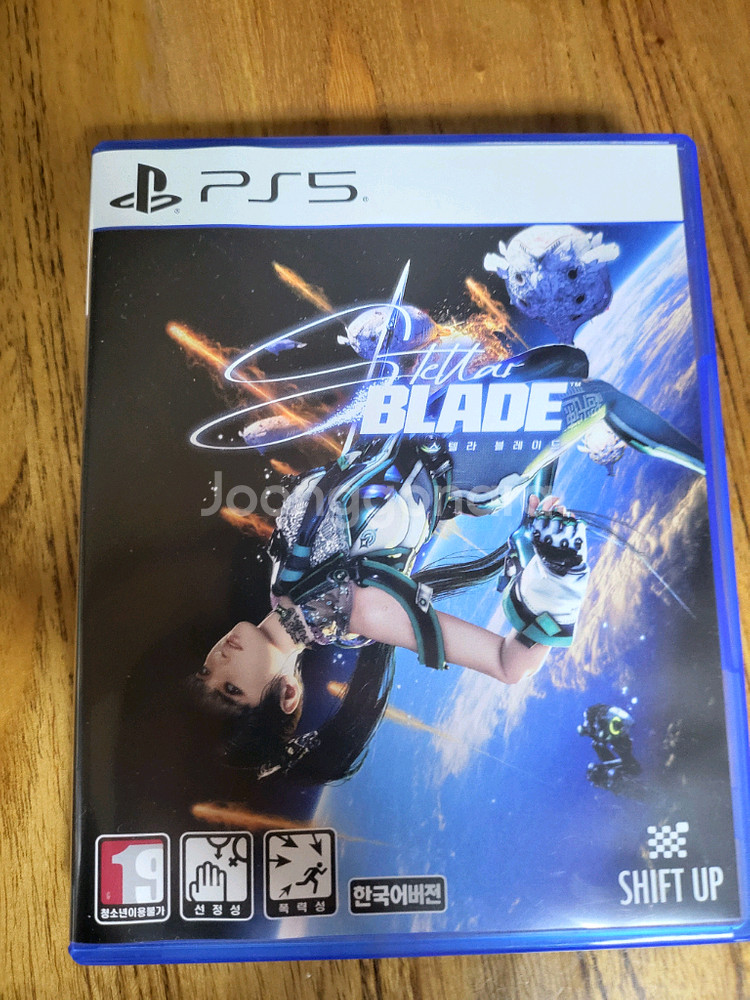PS5 스텔라블레이드 S급 팝니다--0