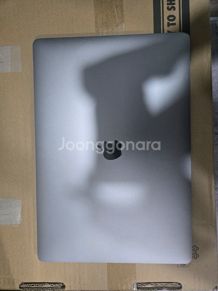 맥북프로 16인치 2019 8코어 i9 32GB/512--0