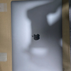 맥북프로 16인치 2019 8코어 i9 32GB/512