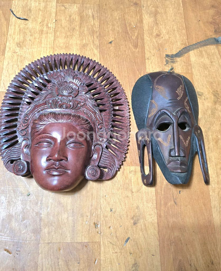 발리.케냐 여인 목조각--7