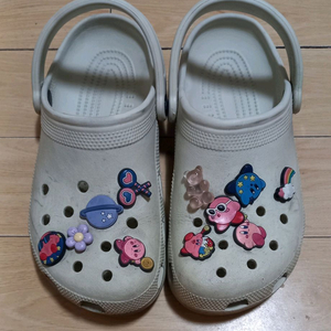 크록스 샌들 M7W9 260사이즈