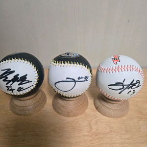 한화이글스 김서현, 정은원, 최재훈 싸인볼