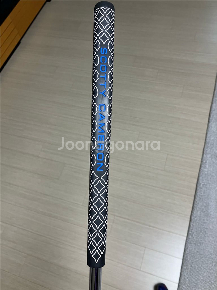 스카티 카메론 한정판 퍼터--4