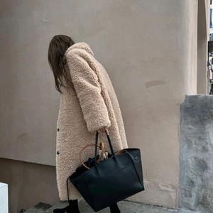 페퍼윤윤 벨백 가방 (블랙 라지사이즈)