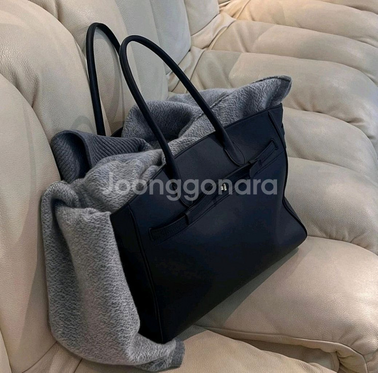 페퍼윤윤 벨백 가방 (블랙 라지사이즈)--3