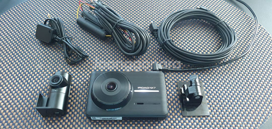 아이로드 NX7 2채널 블랙박스 (32GB,GPS포함)--0