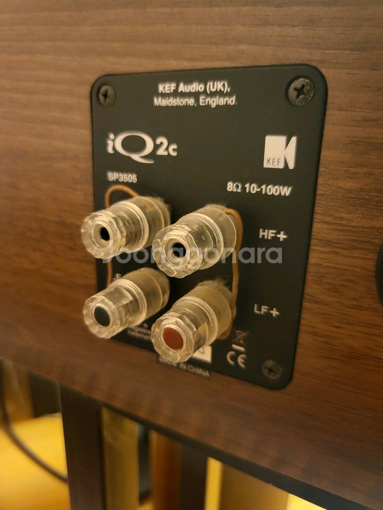 KEF iQ5 SE 프론트 및 iQ2c 센터 스피커--4