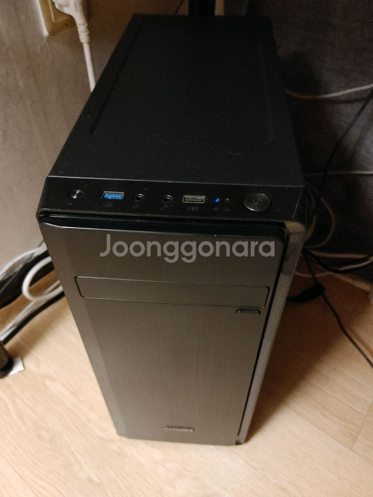 컴퓨터 모니터 본체 세트--1