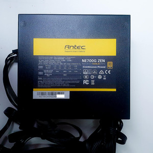 안텍 antec 700W 골드 파워