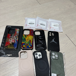 아이폰15프로케이스(케이스티파이)&카메라보호 팝니다.