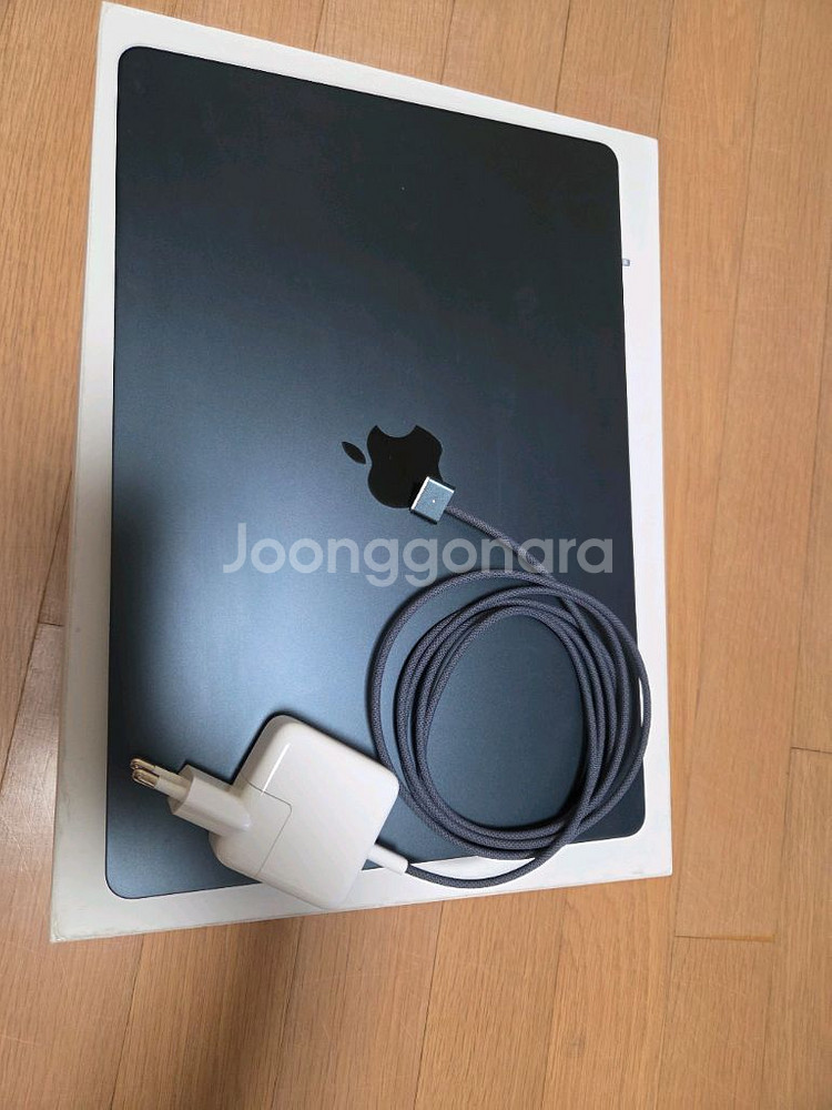 Apple 맥북 에어 15 M3 512GB • 16GB--3