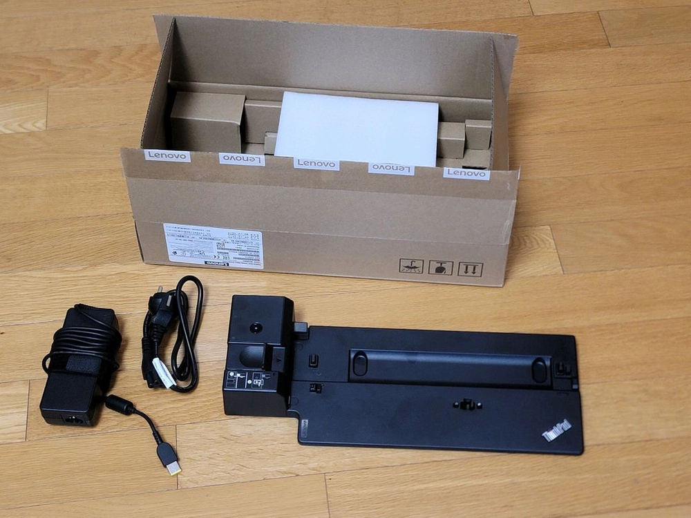 레노버 씽크패드 Basic Docking System - 안심되는 중고거래