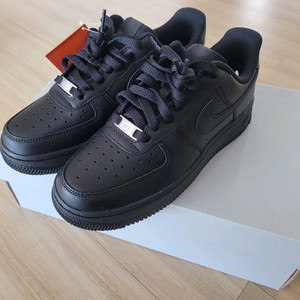 나이피 에어포스 1 07 블랙 새상품 240